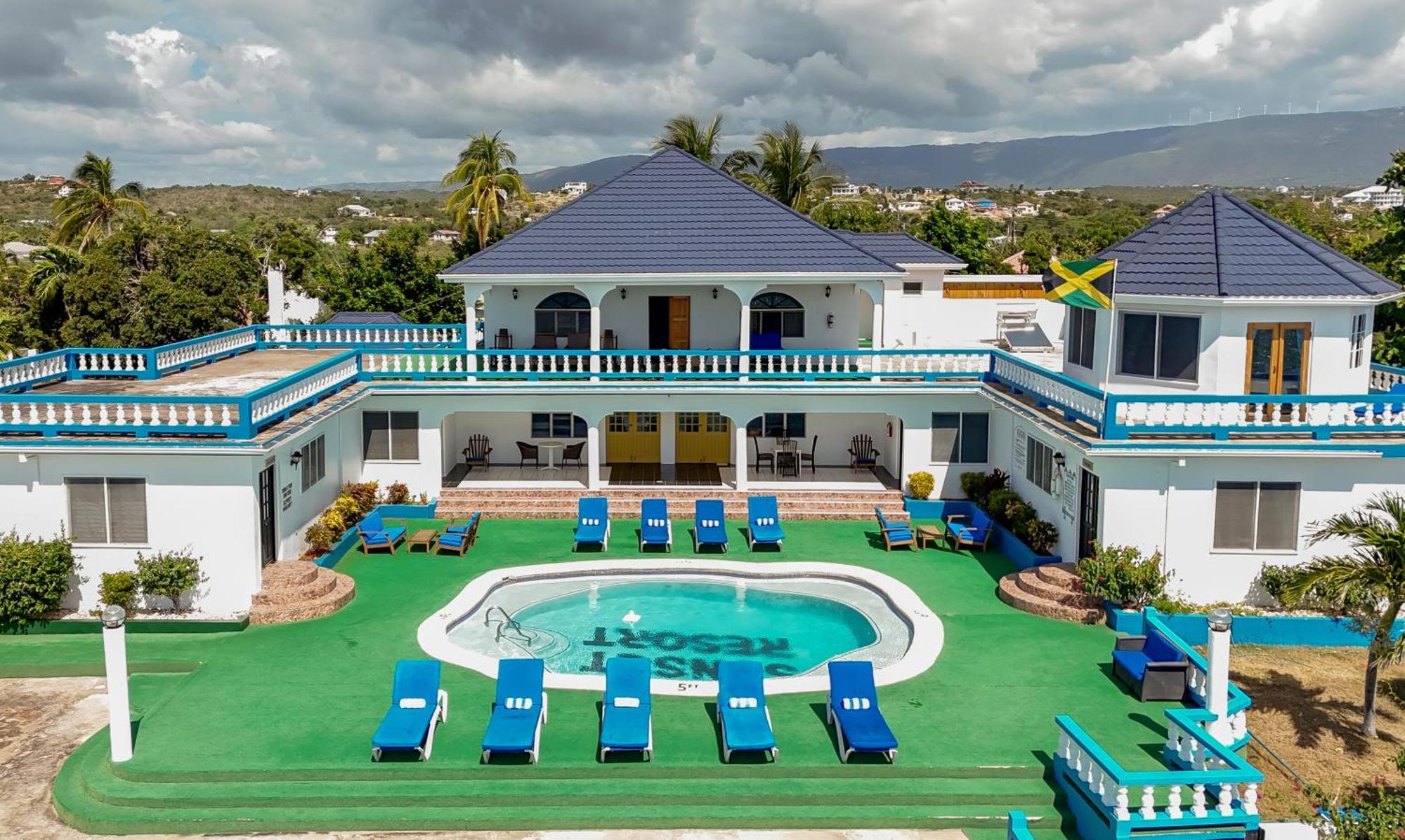 تريجر آيلاند بيتش Beyond Sunset Resort & Villas المظهر الخارجي الصورة