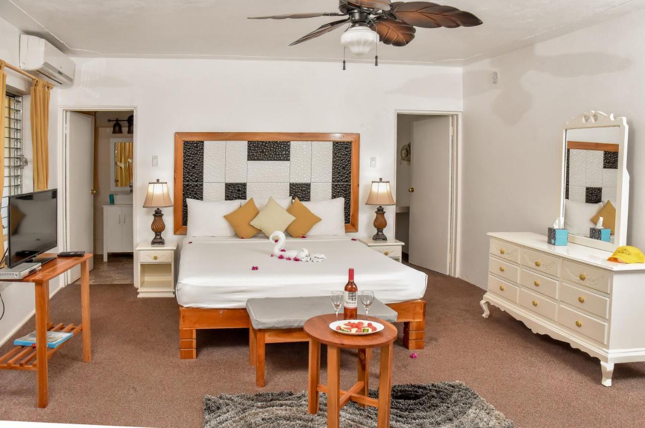 تريجر آيلاند بيتش Beyond Sunset Resort & Villas المظهر الخارجي الصورة